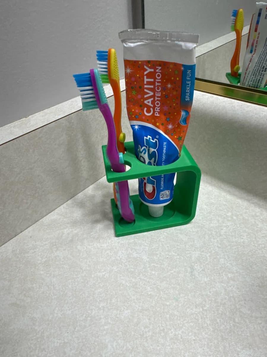 Hasil cetak Toothpaste and Toothbrush Holder oleh gwiese1