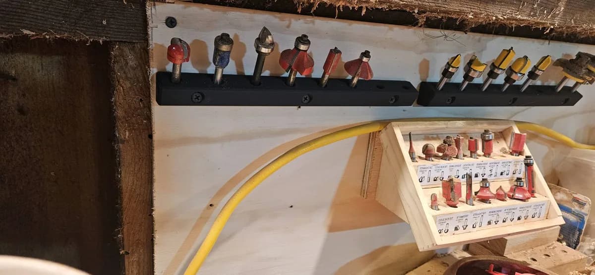 Hasil cetak Router Bit Holder - Wall Mounted oleh user_1207254887