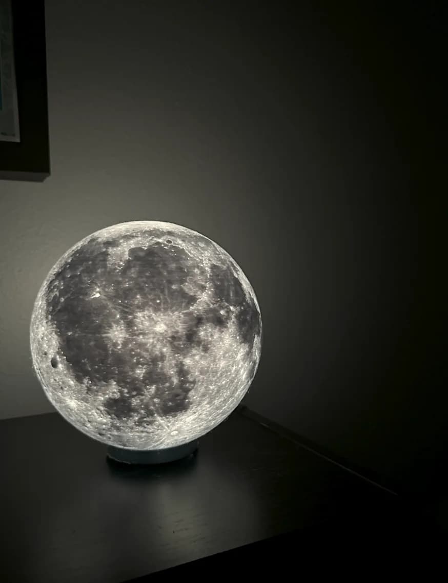 Hasil cetak Moon Globe for LED Lamp 001 oleh Cboy