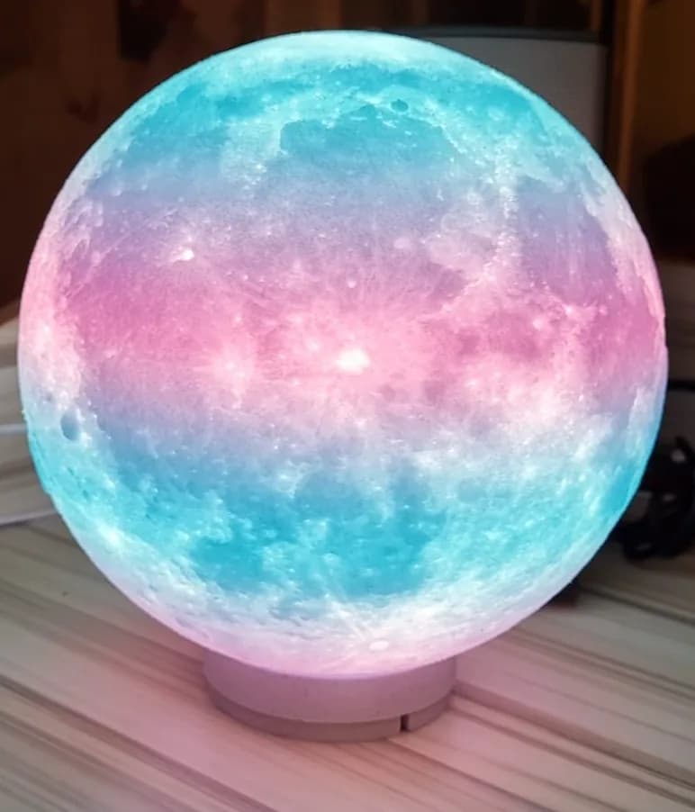 Hasil cetak Moon Globe for LED Lamp 001 oleh Barneythe3Dprin