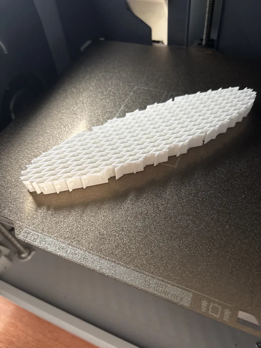 Hasil cetak Fidget Morf Worm oleh 3DprintsUnited