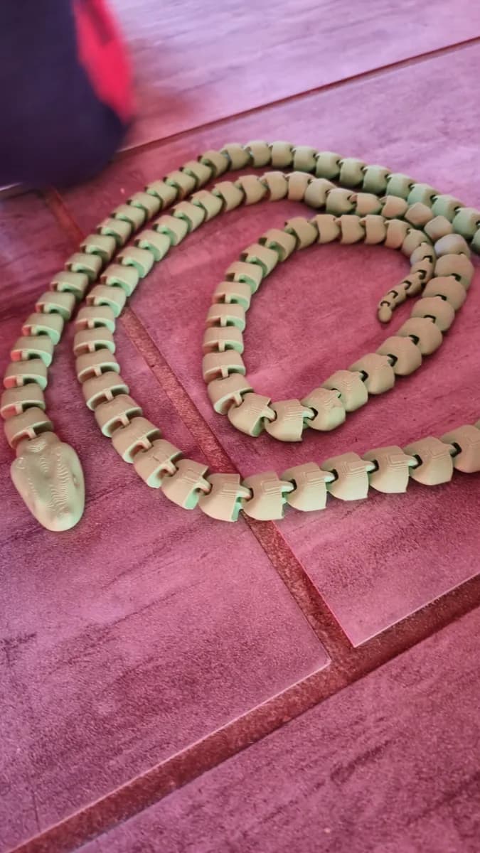 Hasil cetak longboi articulated snake oleh Pr1d3Lex