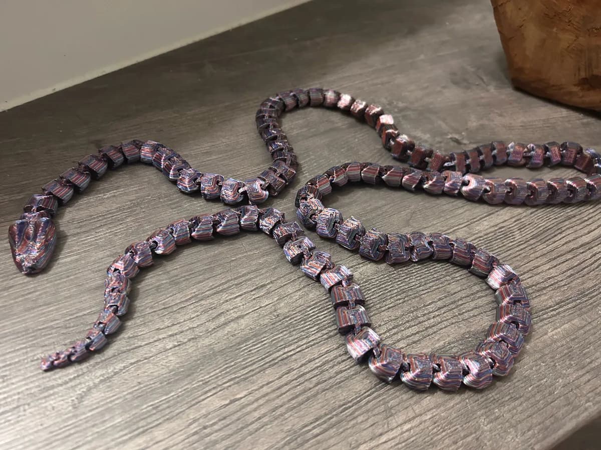 Hasil cetak longboi articulated snake oleh user_304765132