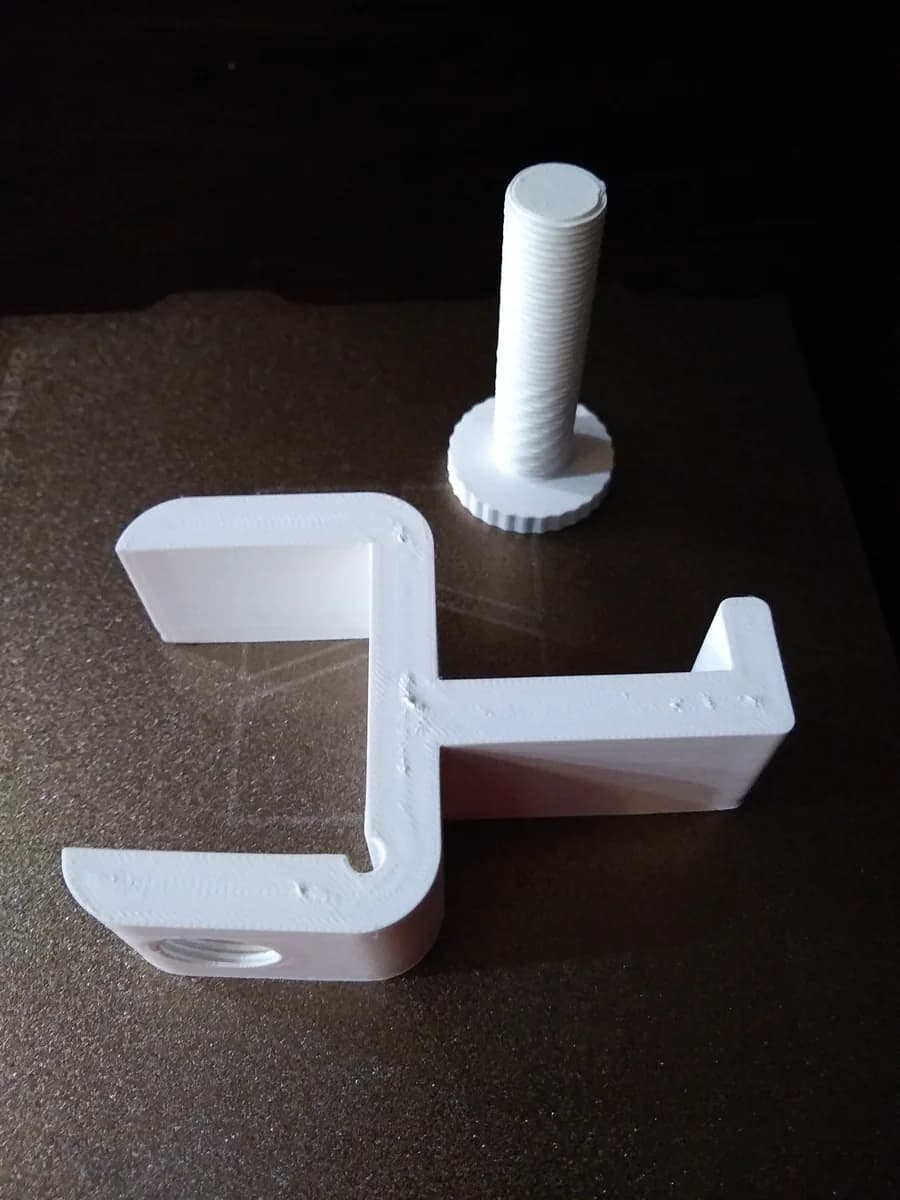 Hasil cetak Headphone side desk stand oleh Zethex