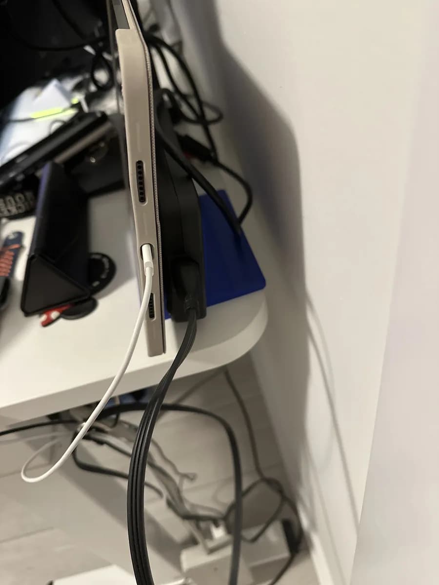 Hasil cetak Vertical laptop and tablet stand oleh JeremyHu