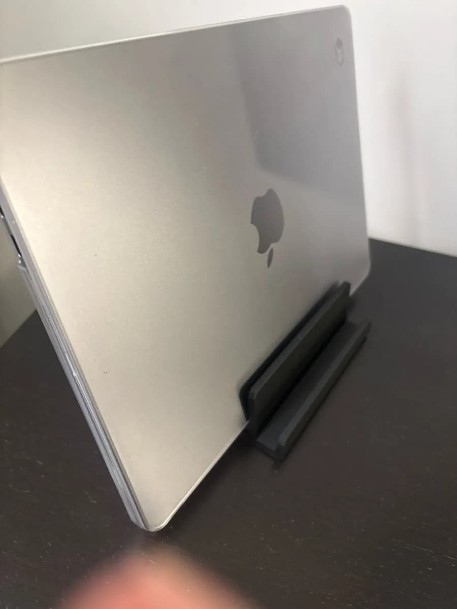 Hasil cetak Vertical laptop and tablet stand oleh juddio