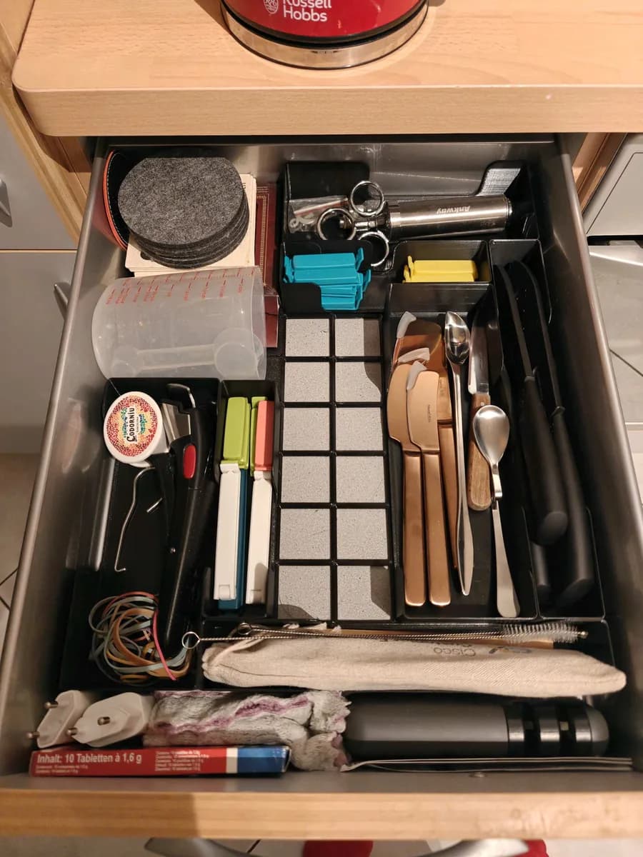 Hasil cetak Gridfinity Kitchen Drawer (Parametric) oleh mccprod